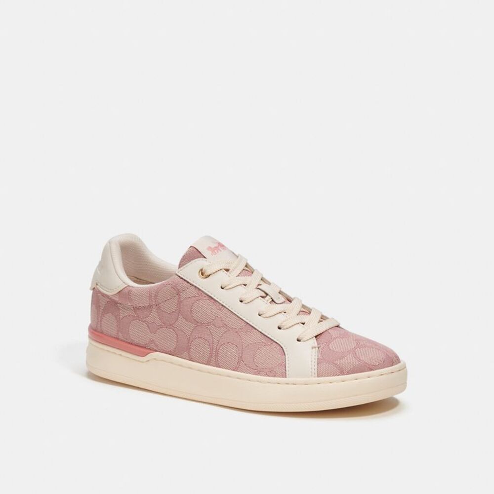 NWT Coach Outlet Clip Low Top In Signature Jacquard - Picture 1 of 6